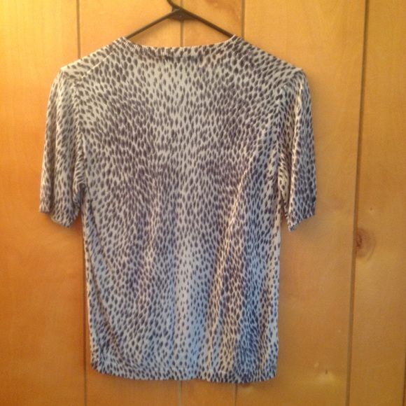 Animal Print 100% Silk knit top S - Picture 4 of 7
